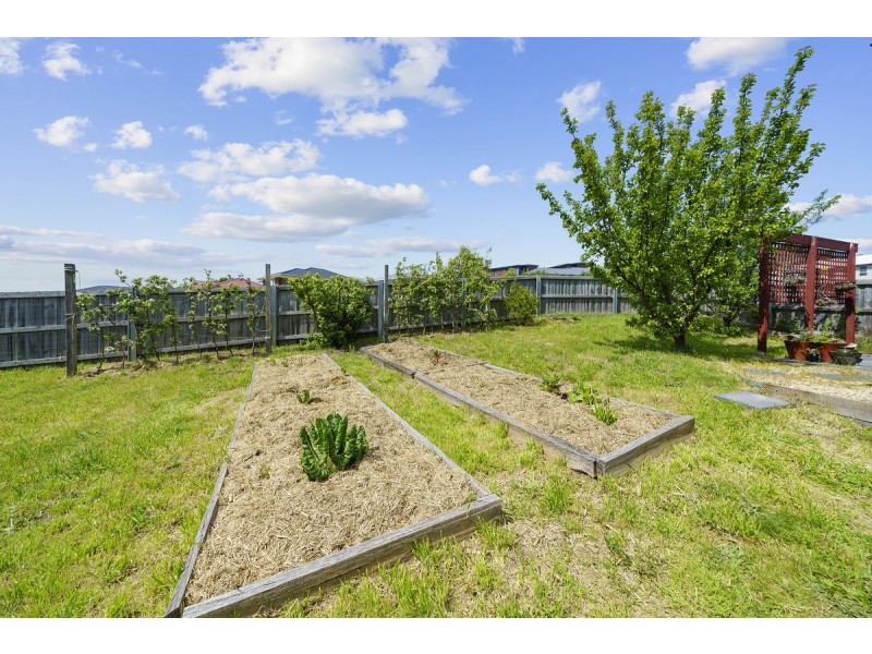 4/193 Branscombe Road, Claremont TAS 7011