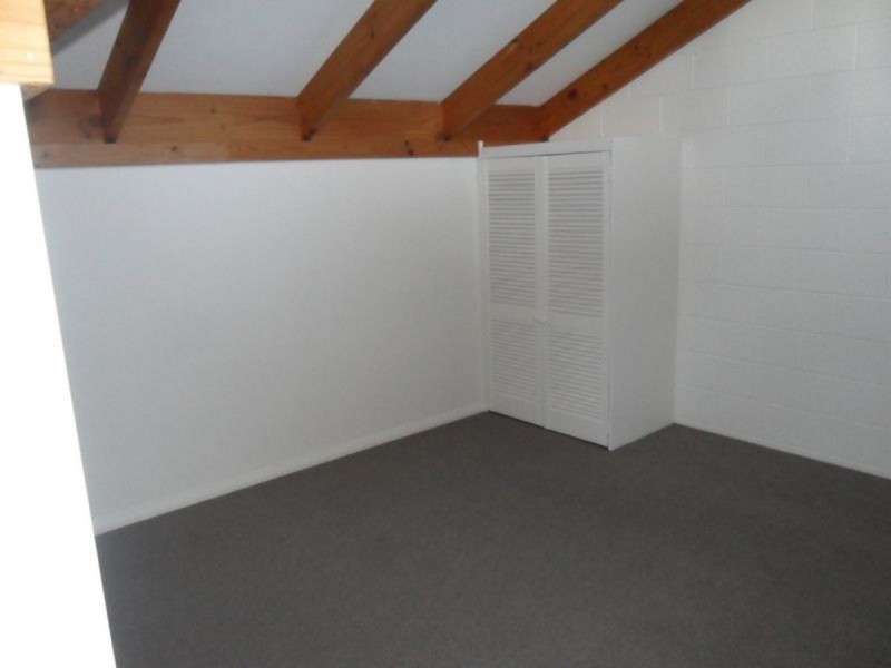 4/16 Weemala Court, Mount Nelson TAS 7007