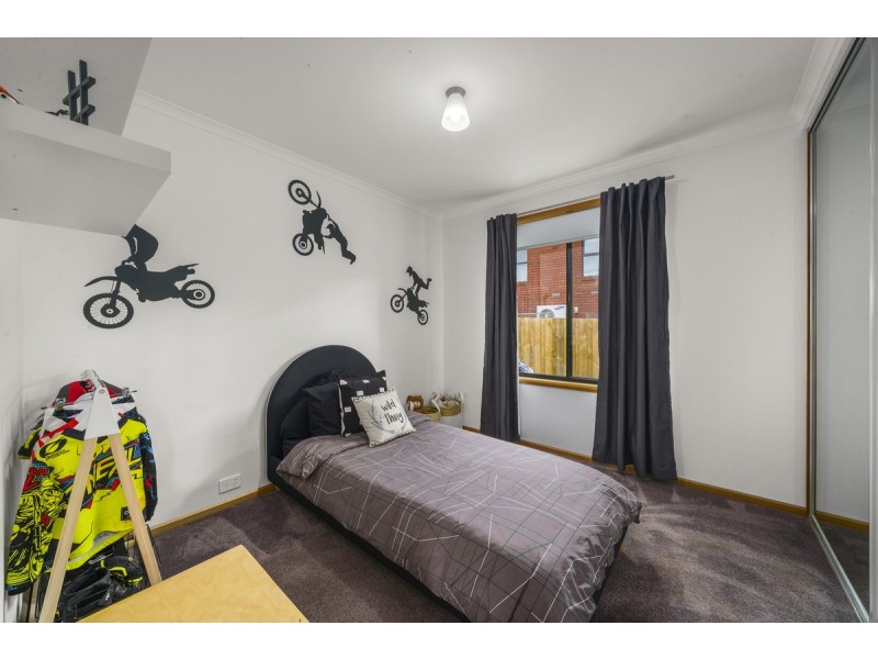 22 Cazaly Drive, Chigwell TAS 7011