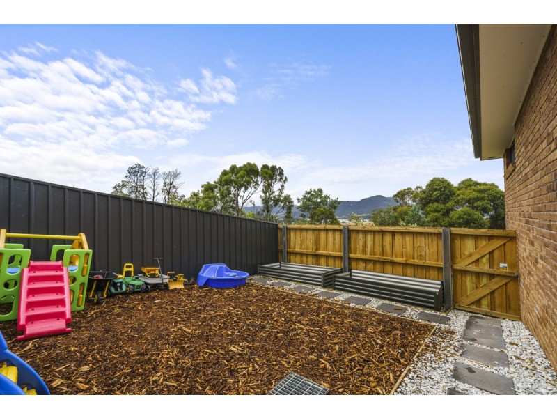 22 Cazaly Drive, Chigwell TAS 7011
