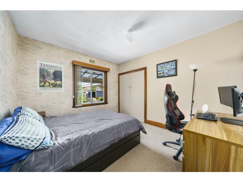 33 Ash Street, Lutana TAS 7009