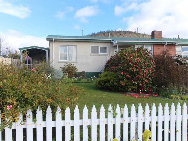 4 Boondar Street, Chigwell TAS 7011