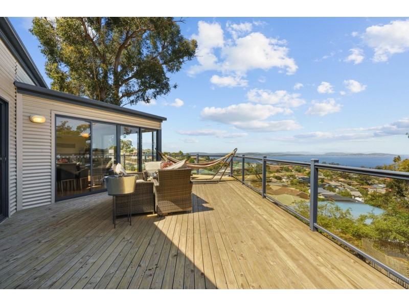 78 Tingira Road, Blackmans Bay TAS 7052