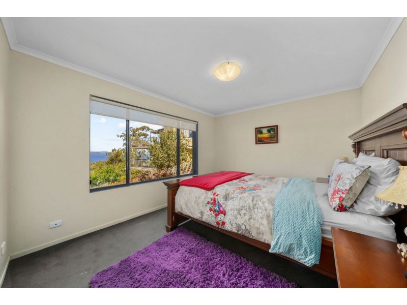 78 Tingira Road, Blackmans Bay TAS 7052