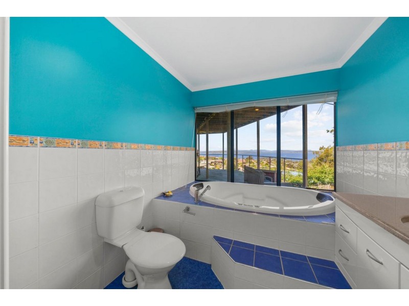78 Tingira Road, Blackmans Bay TAS 7052