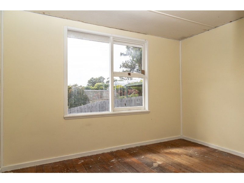 13 Bradfield Street, Claremont TAS 7011