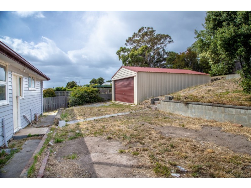 13 Bradfield Street, Claremont TAS 7011