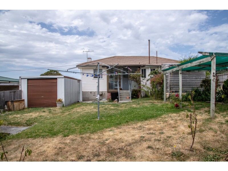 2 Arunta Crescent, Chigwell TAS 7011