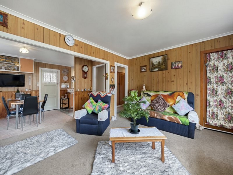 9 Biara Street, Chigwell TAS 7011