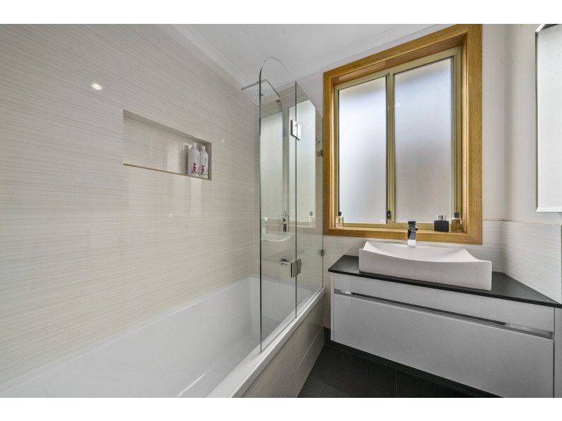 7 Bradfield Street, Claremont TAS 7011