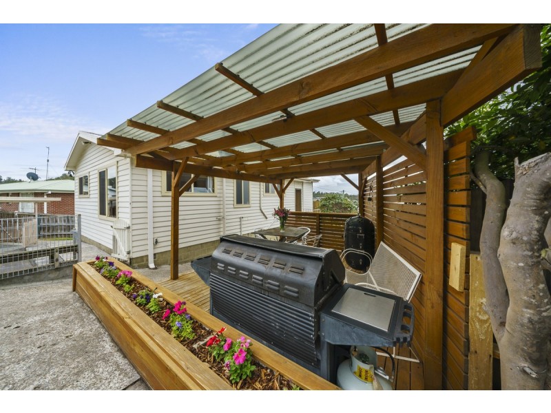 7 Bradfield Street, Claremont TAS 7011