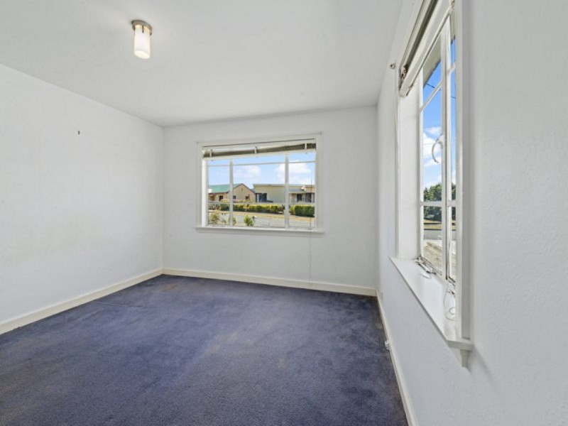12 Arundel Street, Derwent Park TAS 7009