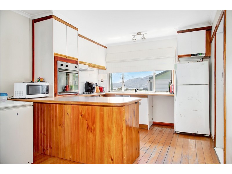 44 Norman Circle, Glenorchy TAS 7010