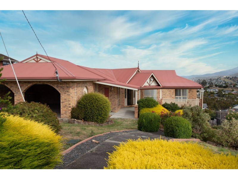 16 Chatterton Court, Claremont TAS 7011