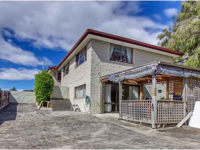 8 Cheviot Road, West Moonah TAS 7009