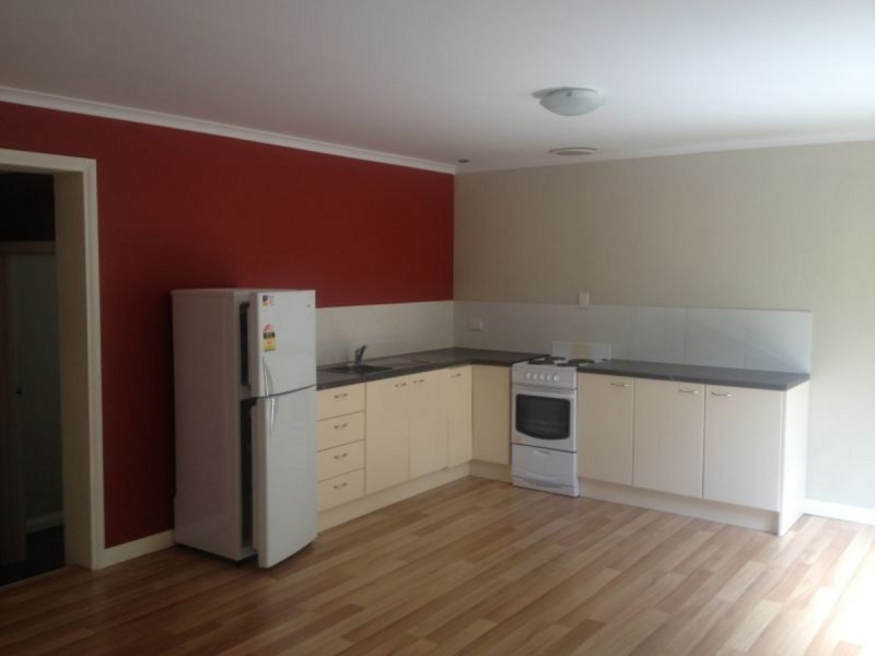 1/8 Stratton Avenue, Lenah Valley TAS 7008