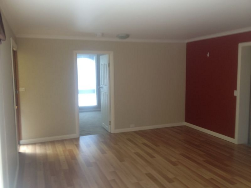 1/8 Stratton Avenue, Lenah Valley TAS 7008