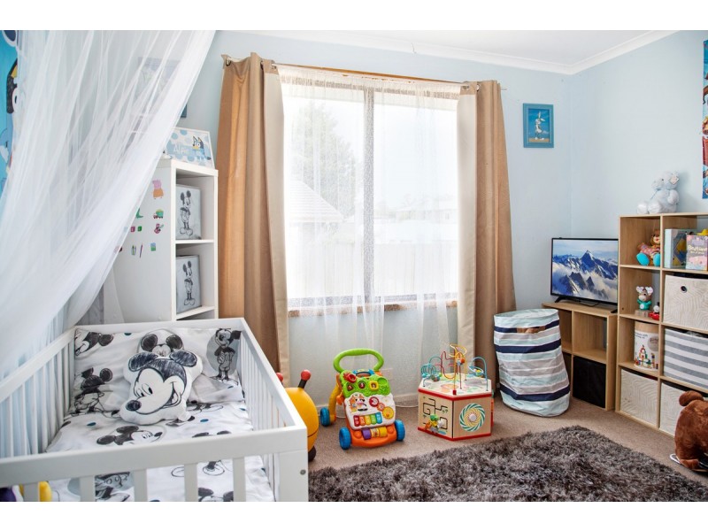 1 Guilford Crescent, Gagebrook TAS 7030
