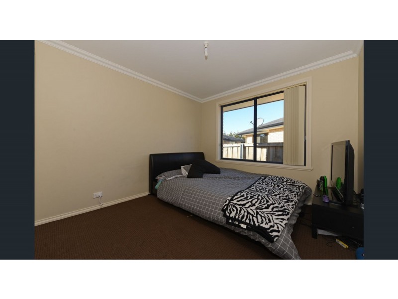 2/21 Alice Place, Brighton TAS 7030