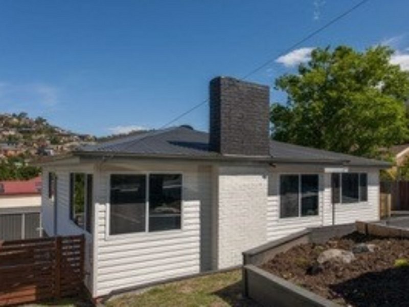 1/14 Alcides Avenues, Lenah Valley TAS 7008