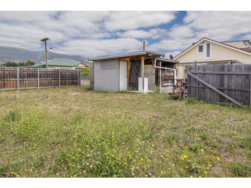 17 Abbotsfield Road, Claremont TAS 7011