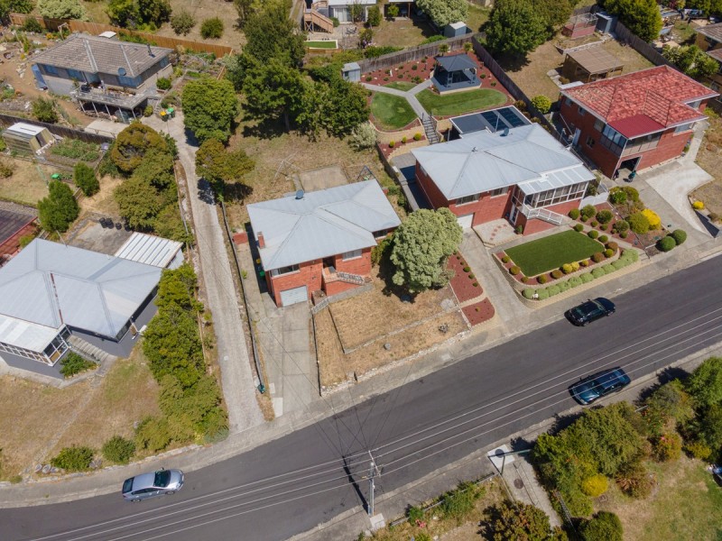 12 Hudson Crescent, Glenorchy TAS 7010