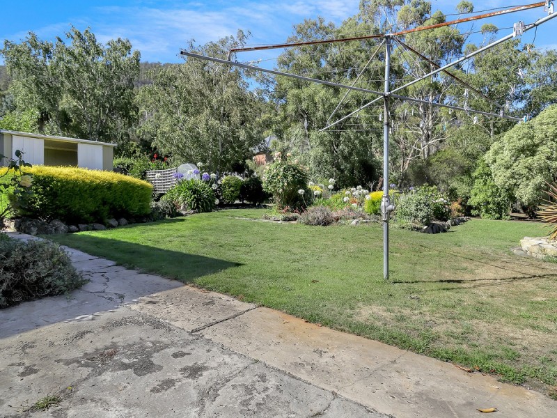 11 Seventh Avenue, New Norfolk TAS 7140