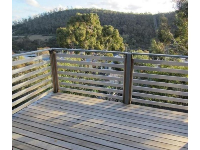 1/21 Bellemont Court, Geilston Bay TAS 7015