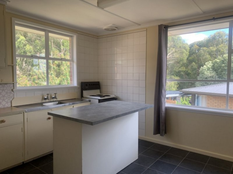 14 Carnegie Street, Claremont TAS 7011