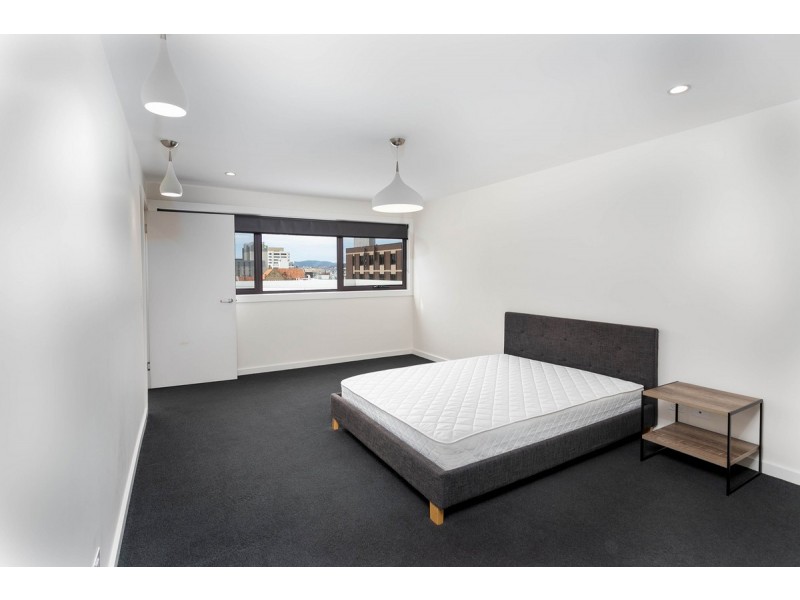24/212 Collins Street, Hobart TAS 7000