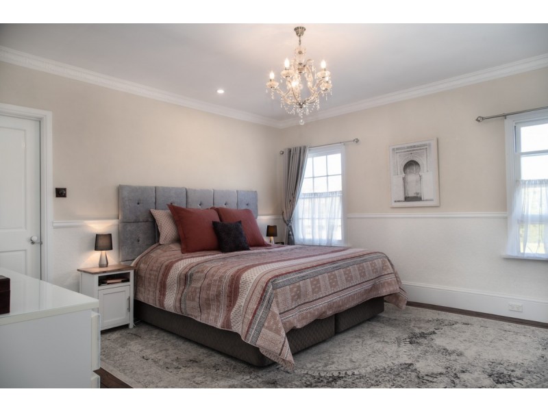 86 Main Street, Kempton TAS 7030