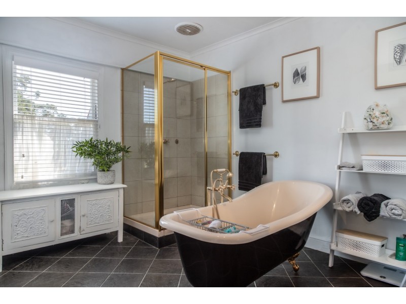 86 Main Street, Kempton TAS 7030