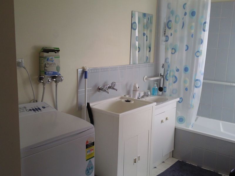 1/56a Hilton Road, Claremont TAS 7011