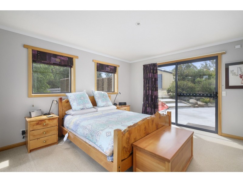 5 Jessica Court, Howden TAS 7054