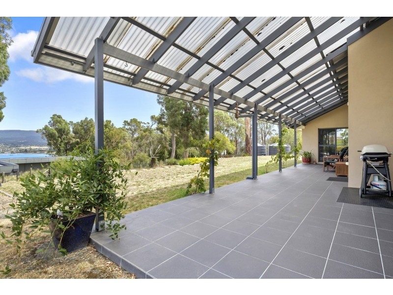 5 Jessica Court, Howden TAS 7054
