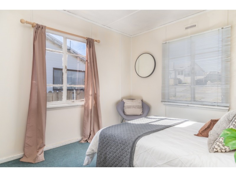 196 Bligh Street, Warrane TAS 7018