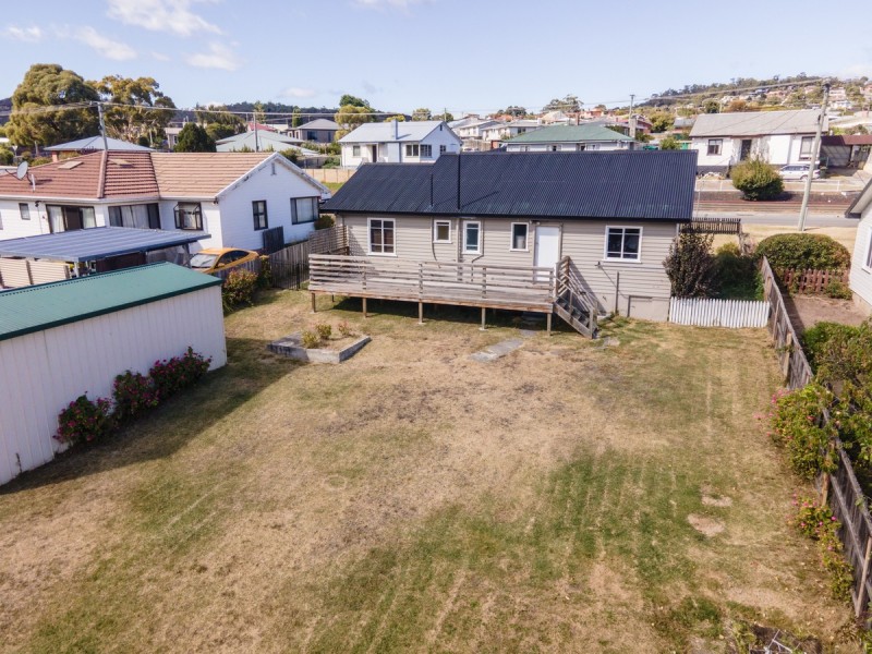 196 Bligh Street, Warrane TAS 7018
