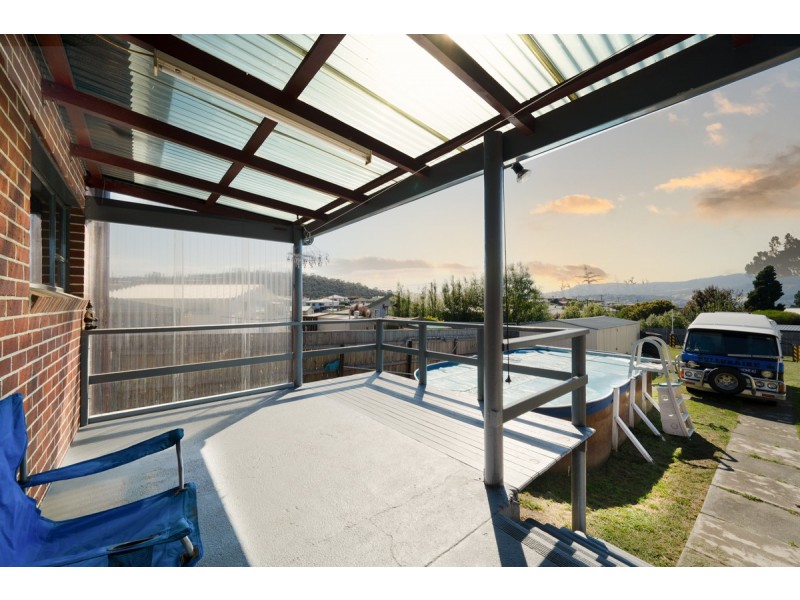 24 Leighland Road, Claremont TAS 7011