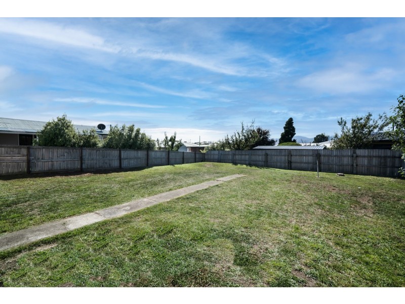 24 Leighland Road, Claremont TAS 7011