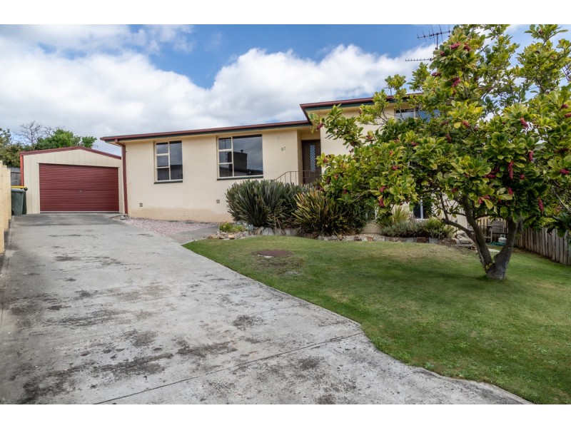 97 Chippendale Street, Claremont TAS 7011