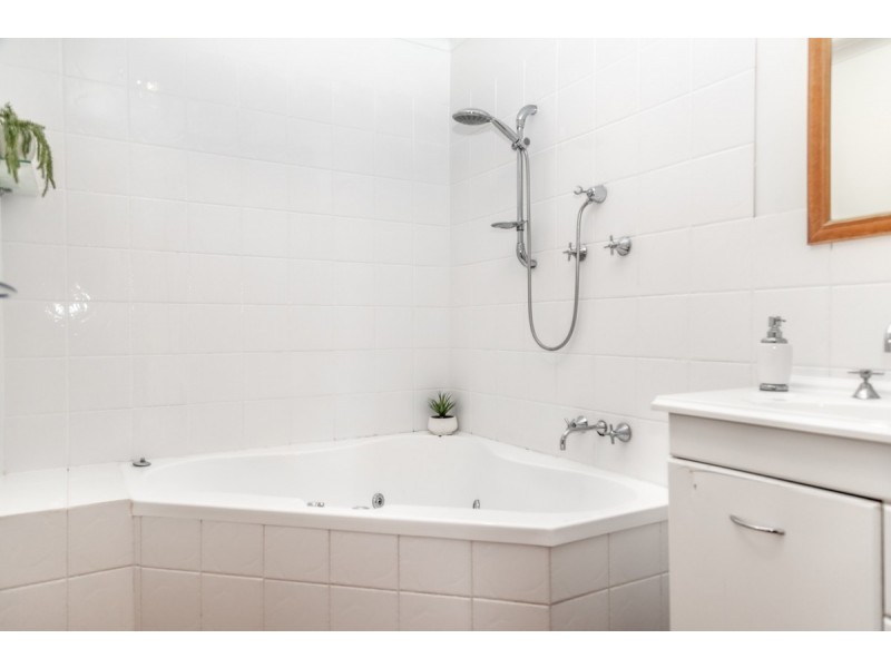 97 Chippendale Street, Claremont TAS 7011