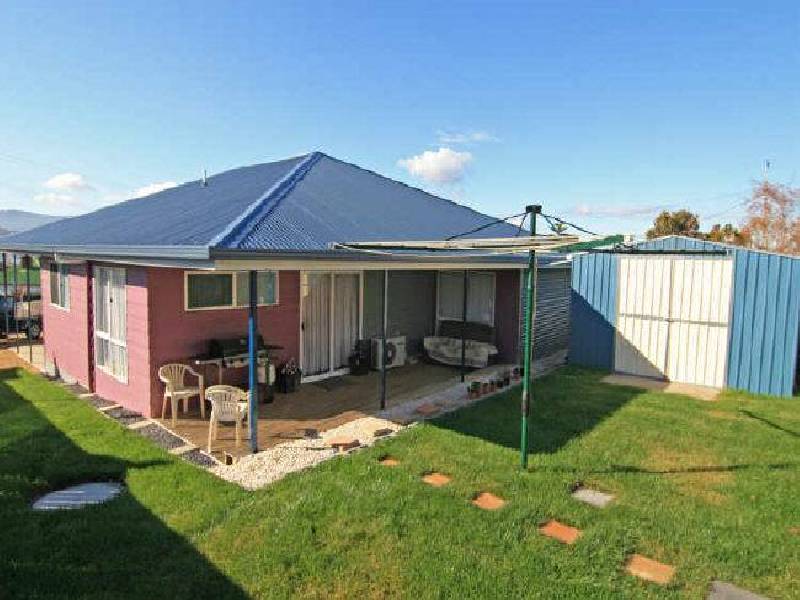 35 Hilton Road, Claremont TAS 7011