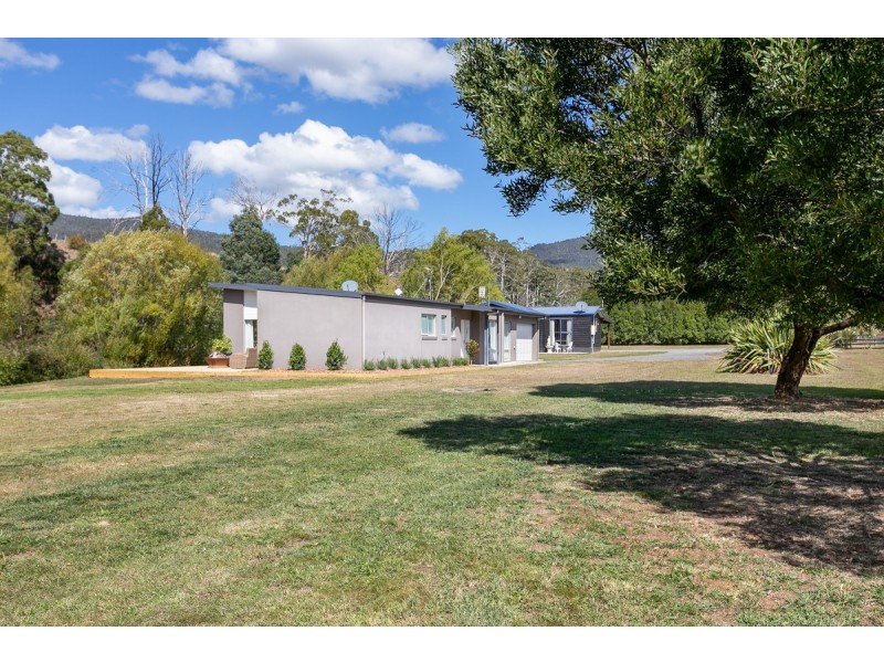 605 Lachlan Road, Lachlan TAS 7140