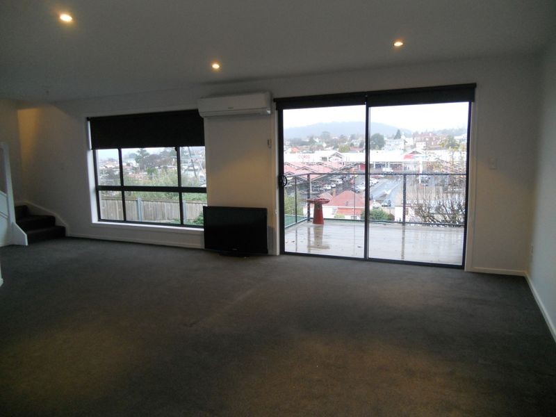 3/207 Newtown Road, New Town TAS 7008