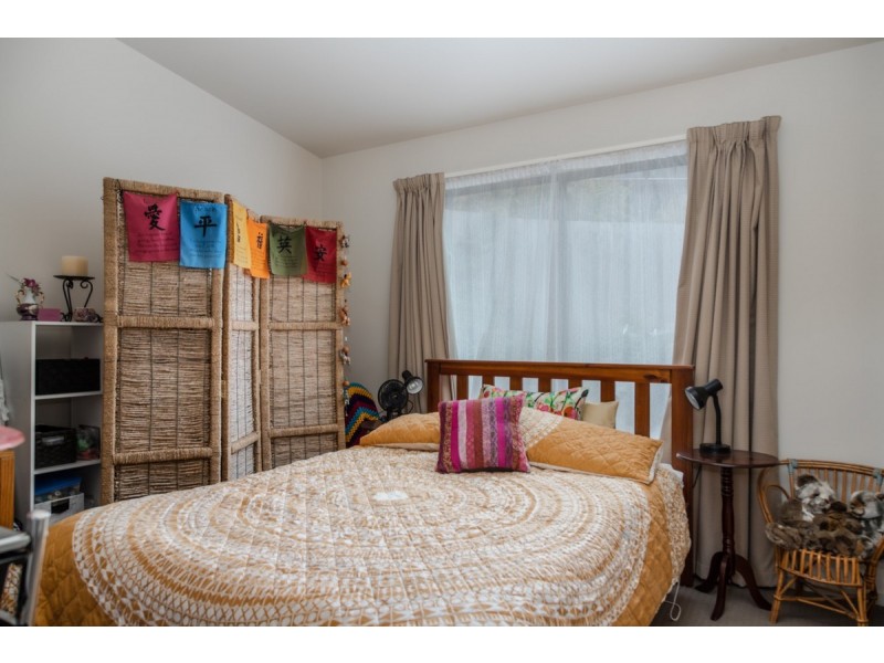 1/50 Whitewater Crescent, Kingston TAS 7050