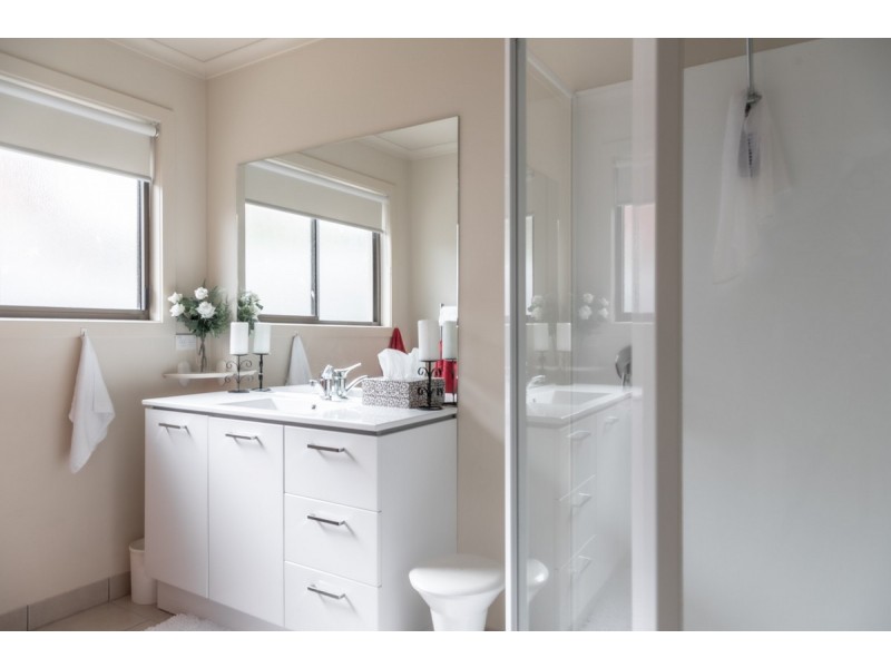 1/50 Whitewater Crescent, Kingston TAS 7050