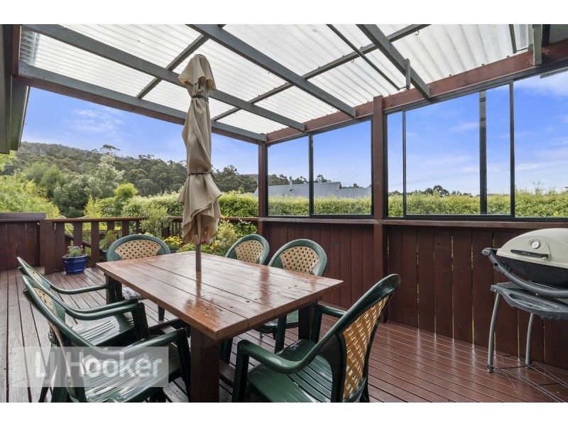 2/8 Taranaki Place, Snug TAS 7054