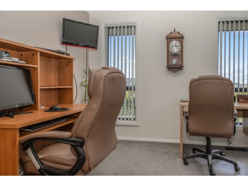 27 Hillview Drive, Margate TAS 7054