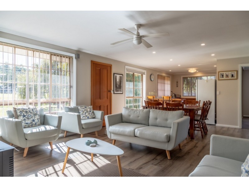 11 Percival Place, Dover TAS 7117