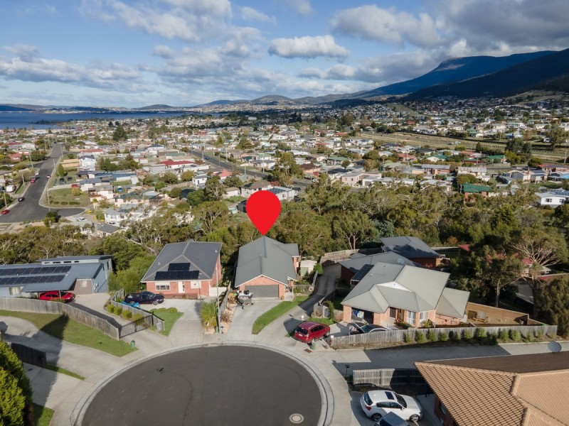 12 Treetops Court, Claremont TAS 7011